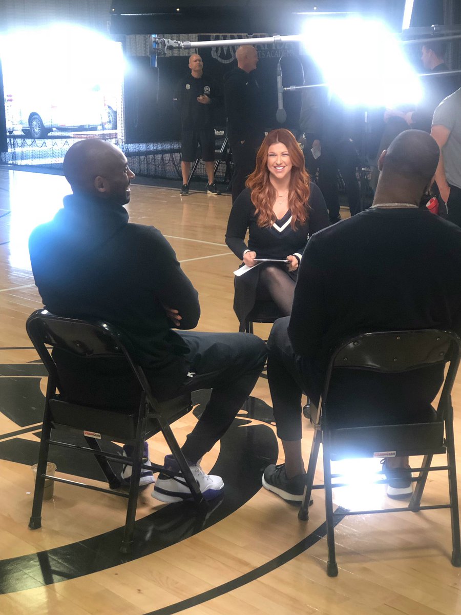 Rachel__Nichols's tweet photo. Tracy McGrady& @kobebryant go back longer than you may know - we got these two together and alllllll the stories came out: the revenge games, the time they met Mike Tyson, Kobeโs trickery to get an edge. I canโt wait for you guys to see this.
๐บ: Tuesday 3p ET/noon PT on ESPN https://t.co/Y4h4orXmL5