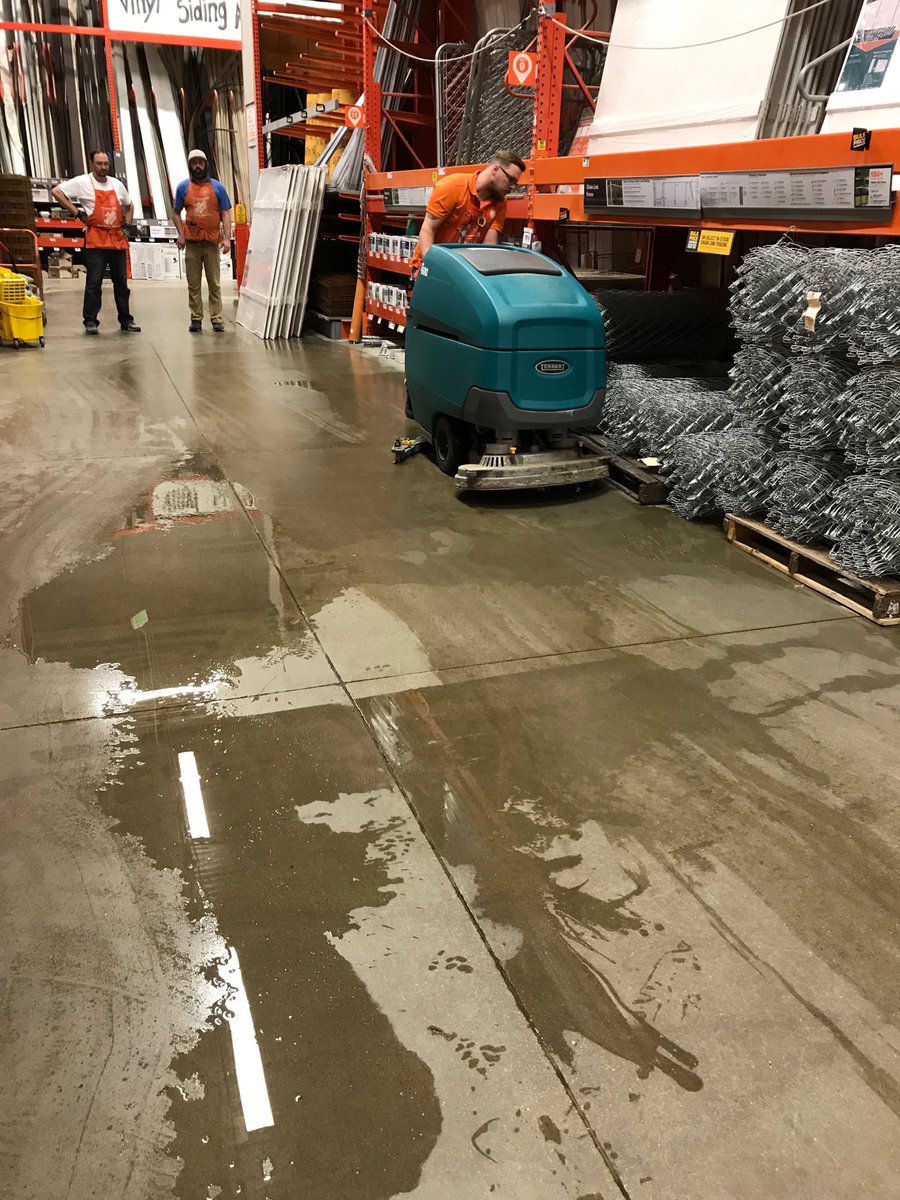 Thank you Zac for helping to clean up a large water spill and keep our customers and associates safe.