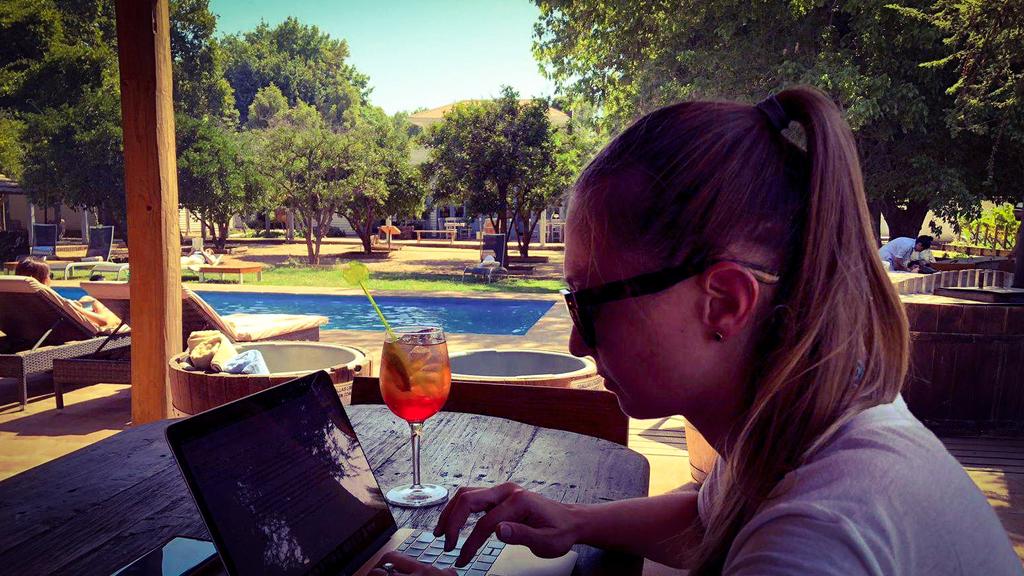 CamiRusso's tweet image. Missing this writing situation #ethereumbook