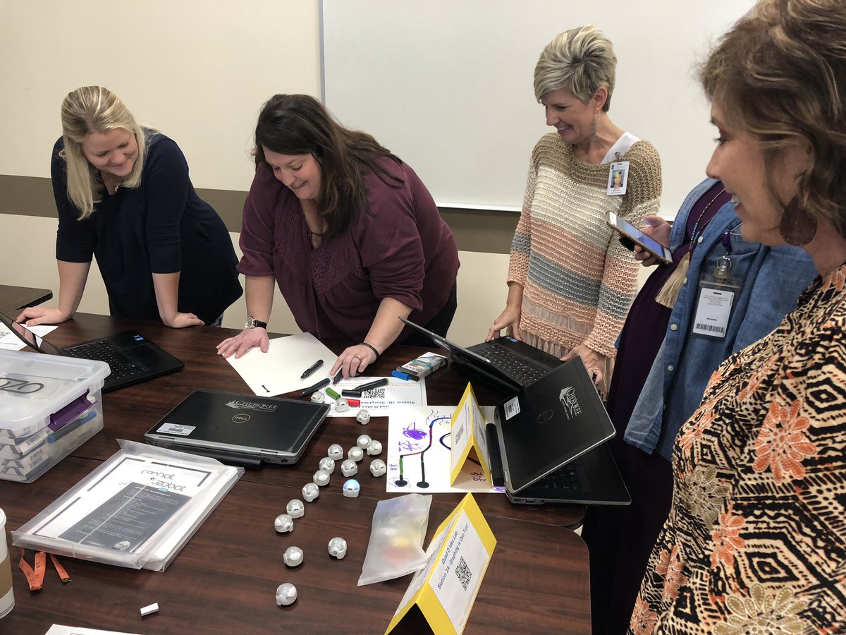 achieveitchat's tweet photo. What an amazing experience! Teachers @CherokeeSchools used #ozobots to demonstrate their understanding of important events in a story in the #QuadDIdeaLab. #LeaderEd #BoldSchool #achieveit @bluknow @CCSD_PD https://t.co/RJIEmsVKdS
