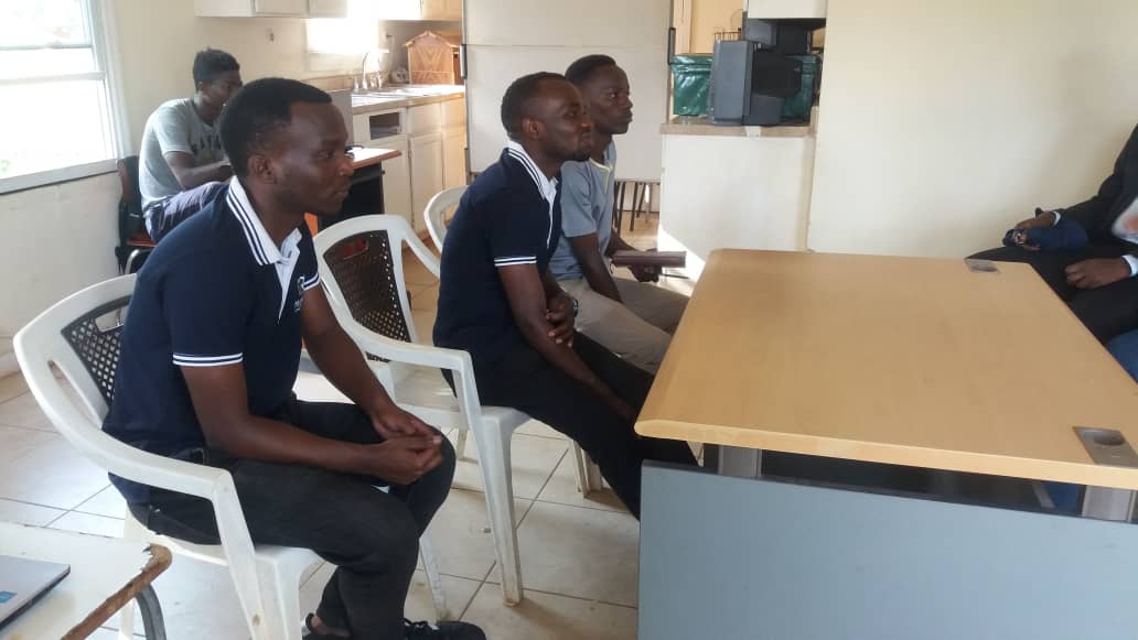 ubuyozi bwa @IPRCKigali bwasuye <a href="/iprcinnovation/">IPRC Kigali INNOVATION CLUB</a> CLUB yo muri RP-IPRC KIGALI murwego rwo kuyongerera ubushobozi muguhanga udushya mugushaka ibisubizo by'ibibazo biri mumuryango nyarwanda cyn cyn mubuhinzi n'ubworozi. <a href="/RwandaPolytec/">Rwanda Polytechnic</a> <a href="/Rwanda_Edu/">Ministry of Education | Rwanda</a> @TumbaCollegeTCT @IPRC__Ngoma