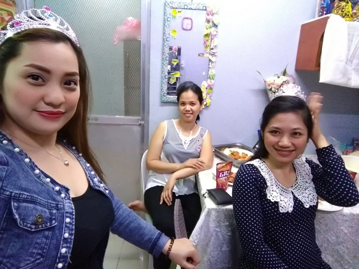 Lanie1289's tweet photo. Happy birthday thea ☺️😍 https://t.co/ricGSe4kY5