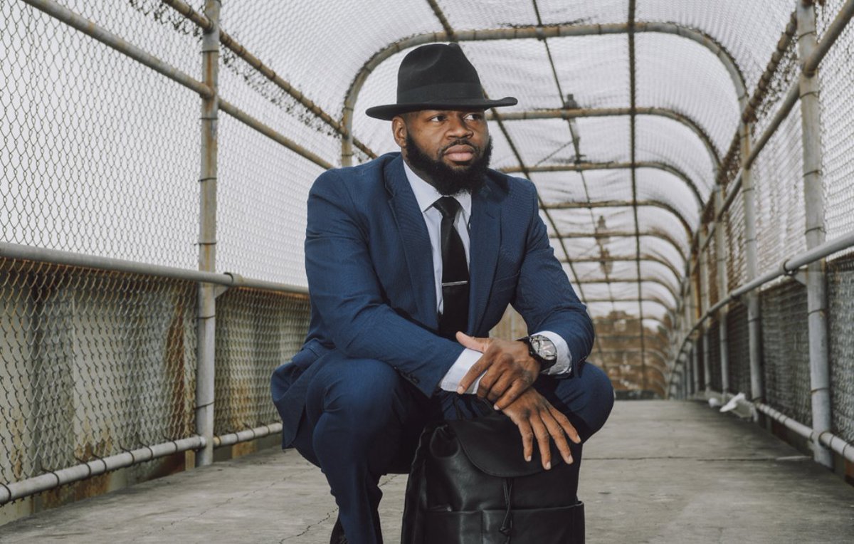 THEDJMAKEAAMOVE's tweet photo. Got drip for sale! #Mensfashion #flydjs #photography101 #weddingdj #GQfashion #PhotoOfTheNight #photooftheday https://t.co/era6Kzs3Uy