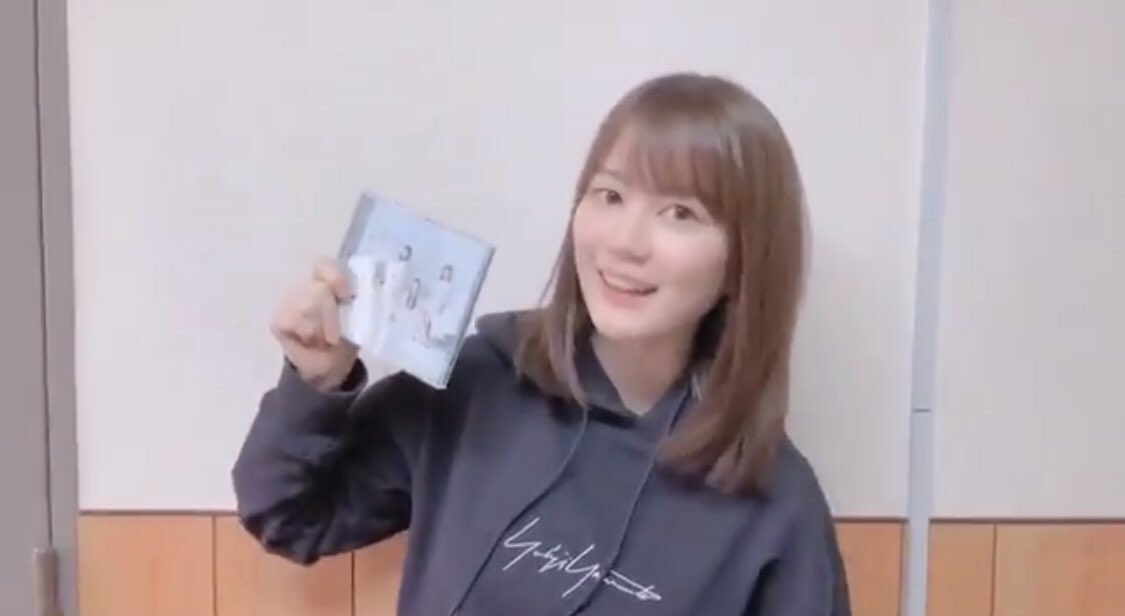 46_roki128's tweet photo. ヨウジヤマモト 第2弾🎁
パーカー ブラック Mサイズ
2.3回し着てなくてほぼ新品です！

応募方法✋
フォローとRT
リブにて当選率up

#与田祐希
#齋藤飛鳥
#高山一実
#生田絵梨花
#中田花奈
#大園桃子
#西野七瀬 

#乃木坂46
#ヨウジヤマモト
#与田ちょん
#飛鳥
#かずみん
#生ちゃん
#なあちゃん https://t.co/taqBDvm9dX