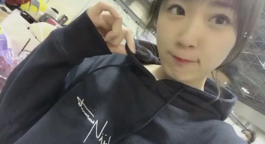 46_roki128's tweet photo. ヨウジヤマモト 第2弾🎁
パーカー ブラック Mサイズ
2.3回し着てなくてほぼ新品です！

応募方法✋
フォローとRT
リブにて当選率up

#与田祐希
#齋藤飛鳥
#高山一実
#生田絵梨花
#中田花奈
#大園桃子
#西野七瀬 

#乃木坂46
#ヨウジヤマモト
#与田ちょん
#飛鳥
#かずみん
#生ちゃん
#なあちゃん https://t.co/taqBDvm9dX