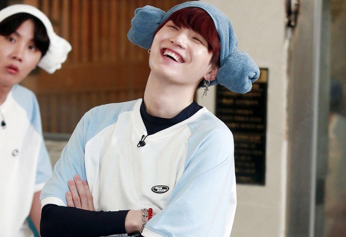 SirMinShooky's tweet photo. HAPPY #ARMYSelcaDay !! 💙💙💙 
im sorry for being late me &amp;my mommy have been really busy with school😭 but I promise little by little I'll bring back my updating schedule! 💙💙💙
#SUGA #BTS @BTS_twt #SHOOKY #BT21 #BT21SelcaDay @BT21_ https://t.co/5lYI5pJ9B8