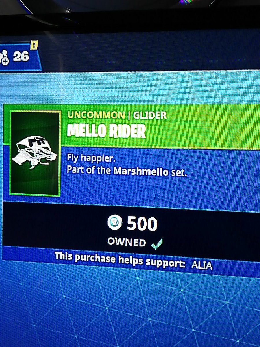 Joe00852527's tweet photo. Use code ALIA in the Fortnite item shop best YouTuber https://t.co/7ZpkcEsJUS
