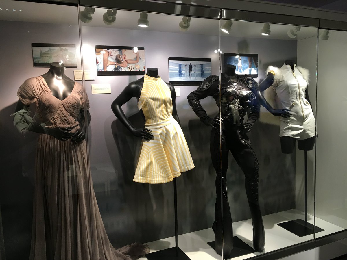 Taylorr_abel's tweet image. happy two years since I was face to face with beauty @taylorswift13 @taylornation13  #taylorswiftexp