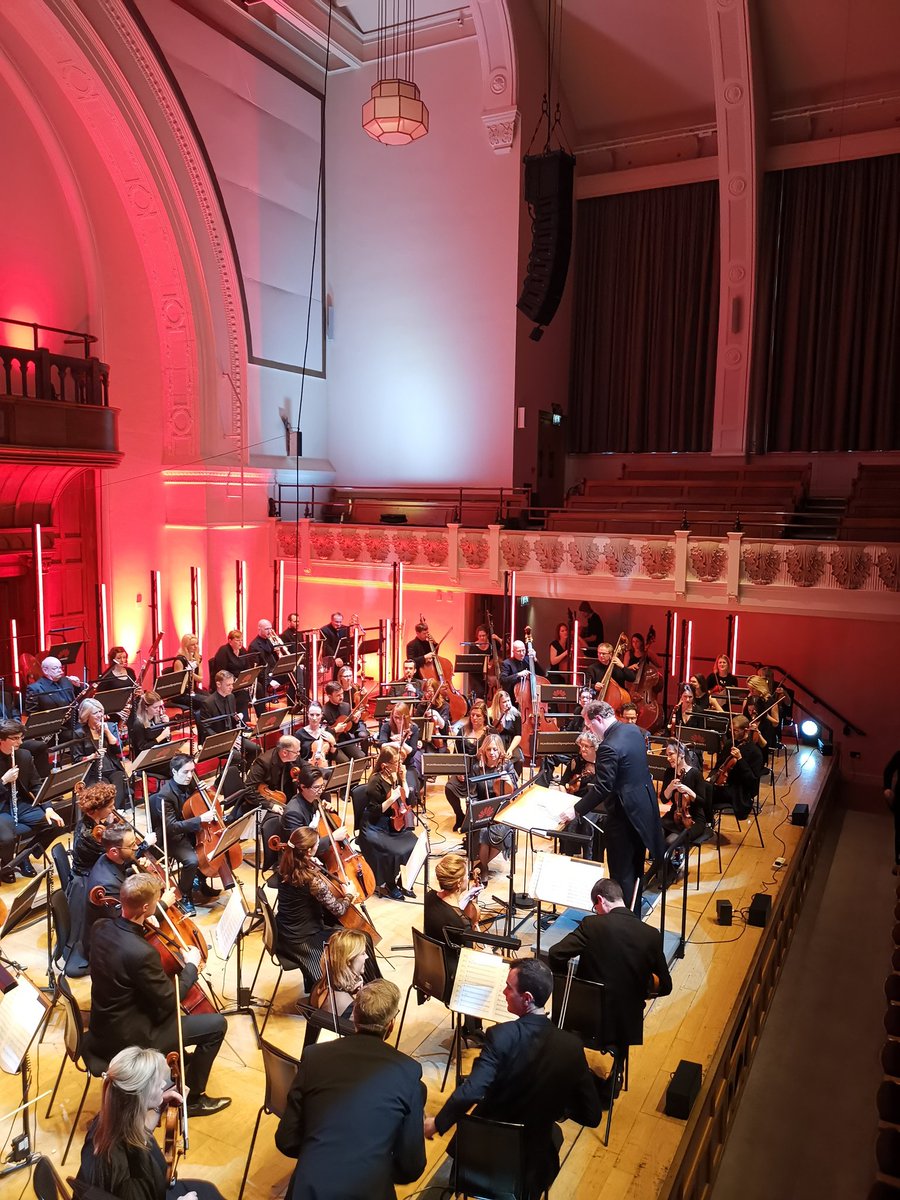 BenCFletcher's tweet image. Proudly supporting #Huawei tonight completing Schubert's famously #UnfinishedSymphony using AI from the Mate 20 pro! 😯