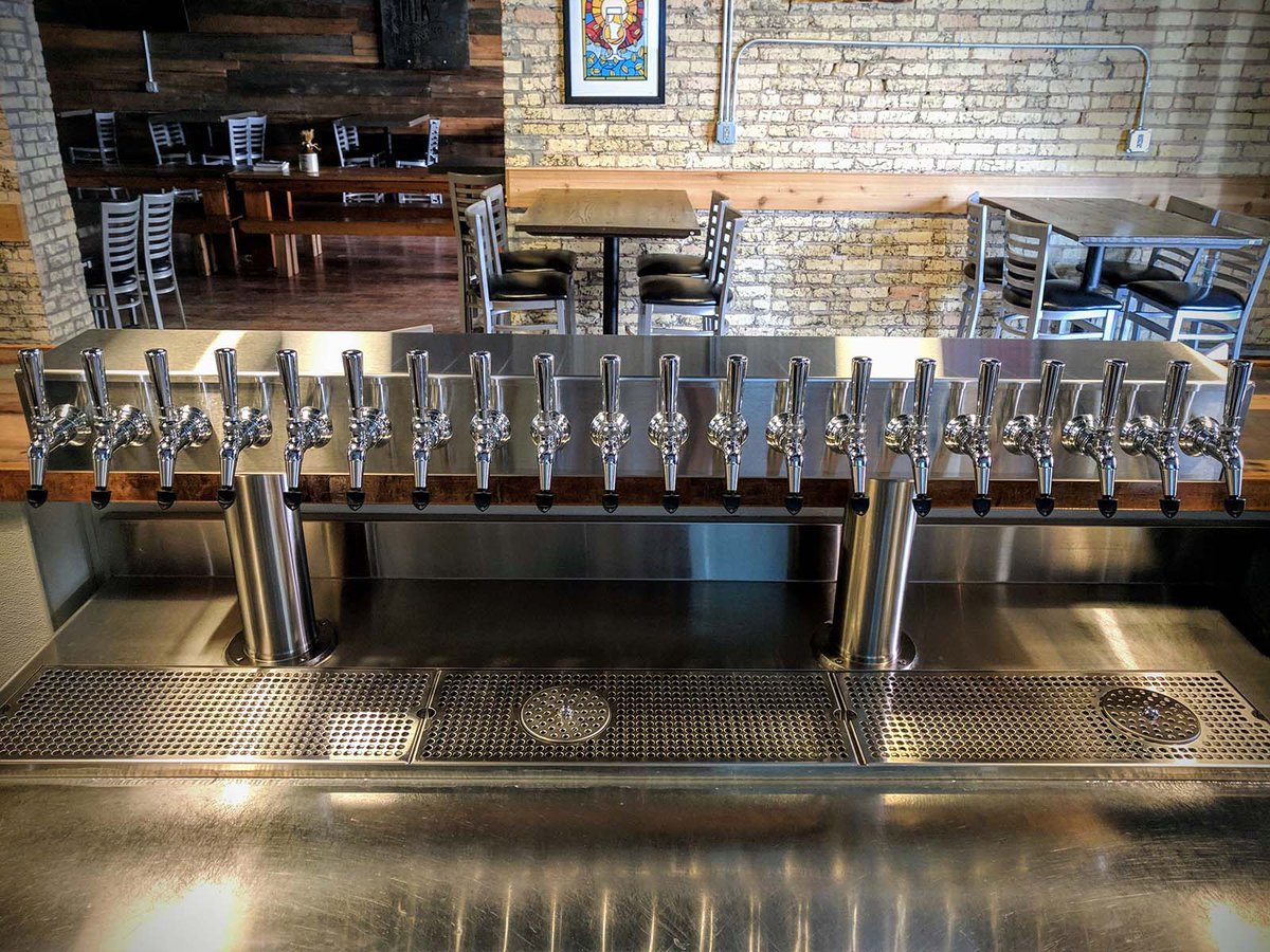 10kbrewing's tweet photo. OK, we lied. It wasn't stolen. #WeUpgradin #Batch500
https://t.co/WEulAL2KN4 https://t.co/pYzCUGJCF0