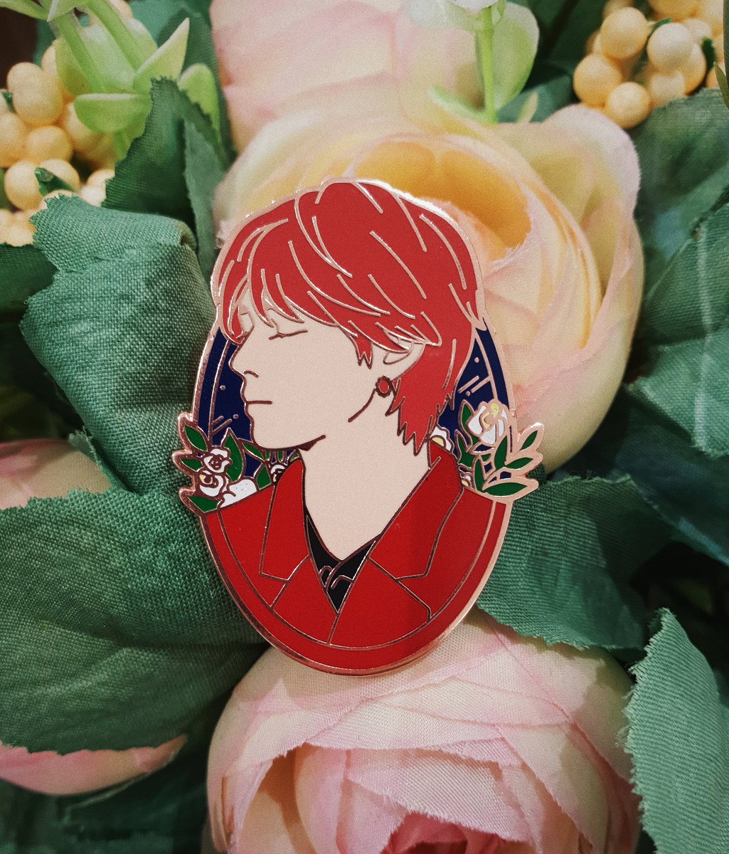 amojinph's tweet photo. Taehyung Birthday Pin would be available on my shop this 02/14 [2pm pht | 12amcst]

#BTSEnamelPins @BTS_twt #bts #enamelpin #Taehyung #V https://t.co/Oj1pfGaJpd