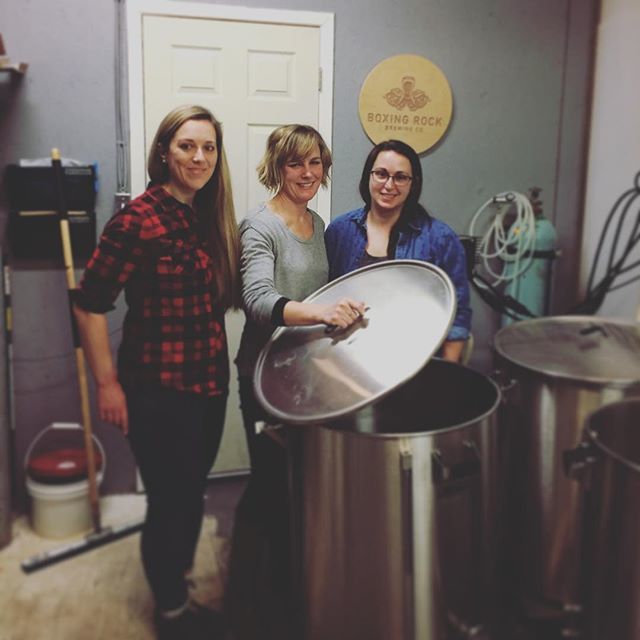 boxingrockbeer's tweet photo. Day 1 brewing a kettle sour at the BR Test Kitchen with our Femmebot pals Janna & Patricia. . . .
#brewing #brewingbeer #femmebot #brewmance #kettlesour #boxingrock #testkitchen #tinybrewery #halifax #novascotia https://t.co/XnmRoDRd4q https://t.co/L8Zz4AHzEC