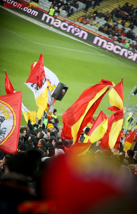 RCLens's tweet photo. 📸 L'ambiance de Lens - @ASBeziersFoot 
Toutes les photos ▶️ https://t.co/QPJ6UoBCQ3 #RCLASB #rclens https://t.co/oiFA07OZZF