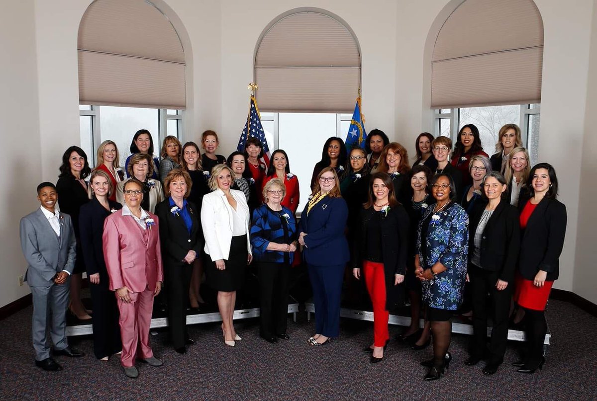 Nicole Cannizzaro tweet media