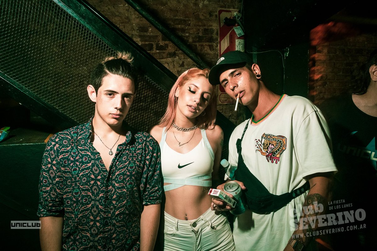 UniclubBA's tweet photo. Ahora en Uni!! @clubseverino 🛸🙌🏻 https://t.co/igY4GsVeuA