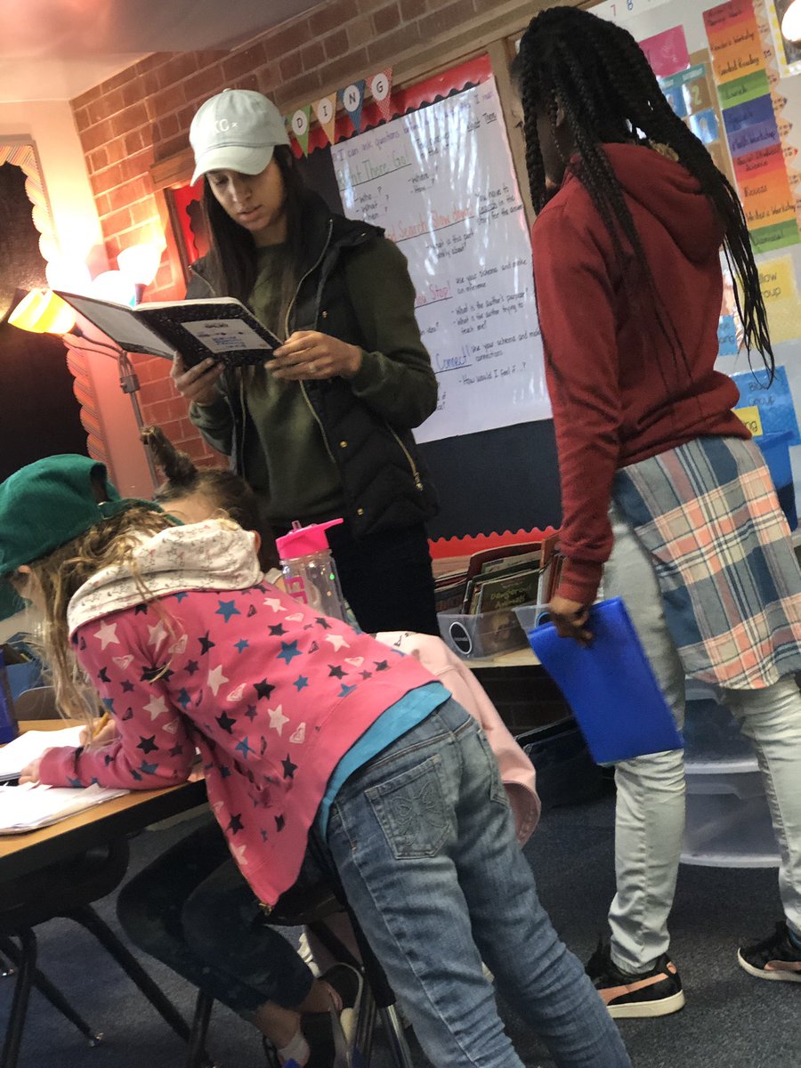 jonaleesearcey's tweet photo. #TheBestThingISawToday this daily post is hard,I truly have many “best things” to select from each day! Today I have to share 2! @MrsGreenNKC 4th graders created this plan, #spiritcart for staff! ❤️ and this amazing @BRES_Bears teacher #relationshipbuilding #learningonthecliff https://t.co/XNwbivTTNq
