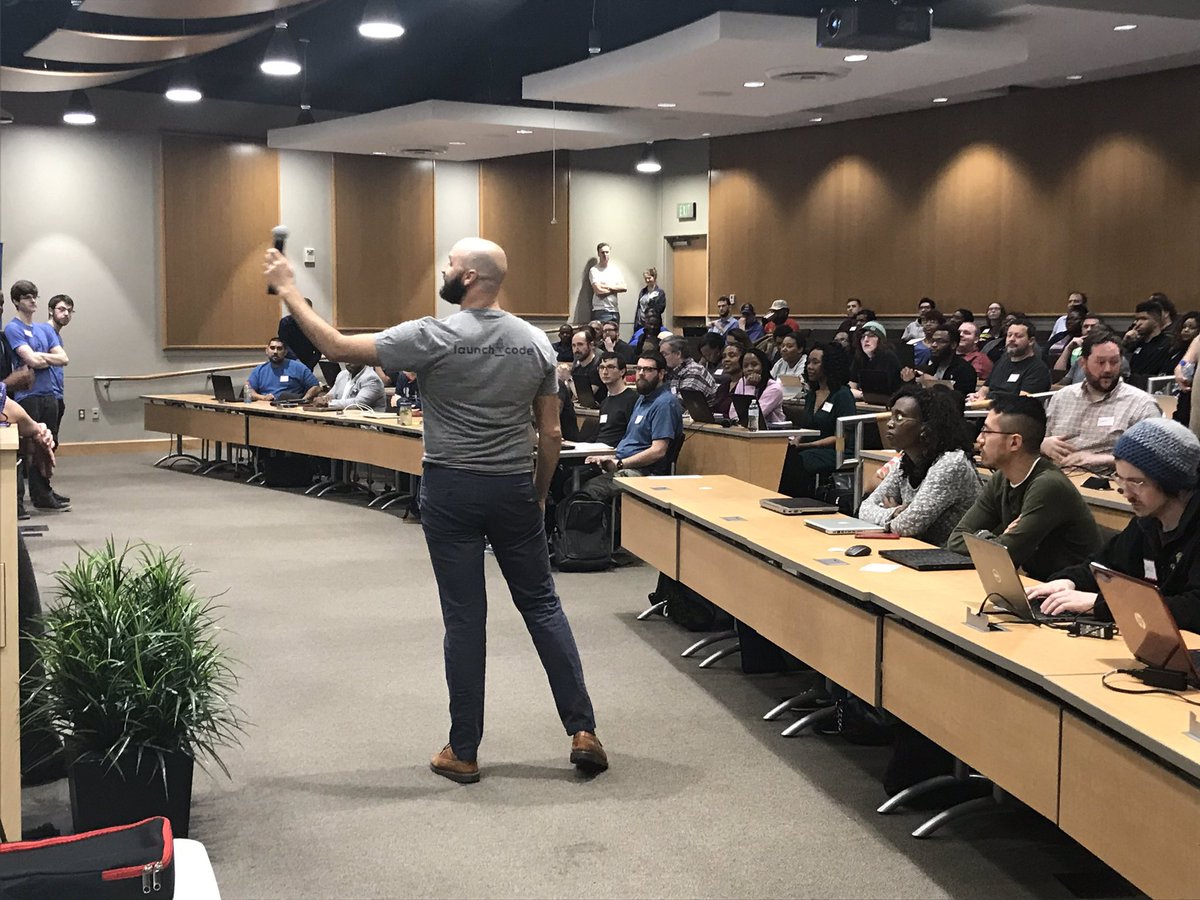 leahkfreePR's tweet photo. Packed house for our first ever class in the great state of Tennessee. Thanks to @launchcode’s partnership with @LaunchTN, TN Board of Regents &amp; @SouthwestTN Community College, 160 motivated learners are here &amp; ready to dive into coding! https://t.co/y9dCTNcm0n