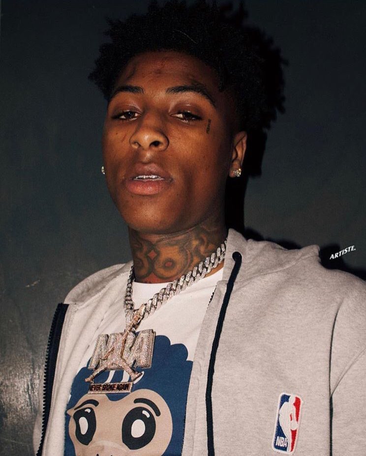 561rob_'s tweet photo. Who Better Yb Or Lil Baby ? 🐍 💰 https://t.co/CHNI43IEz2