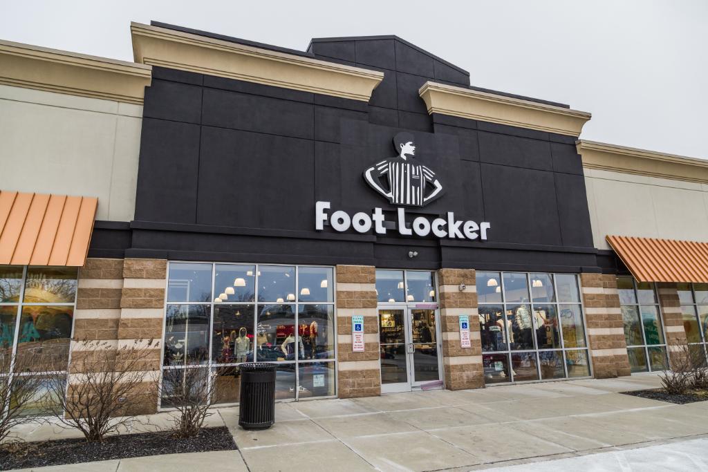 Foot Locker in Home & Garden