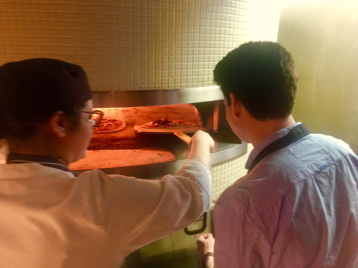 James_Havlin's tweet photo. Pizza making π#Pizza #PizzaBaking #NoPineapple #PizzaScuola https://t.co/A6lxWeEpEw