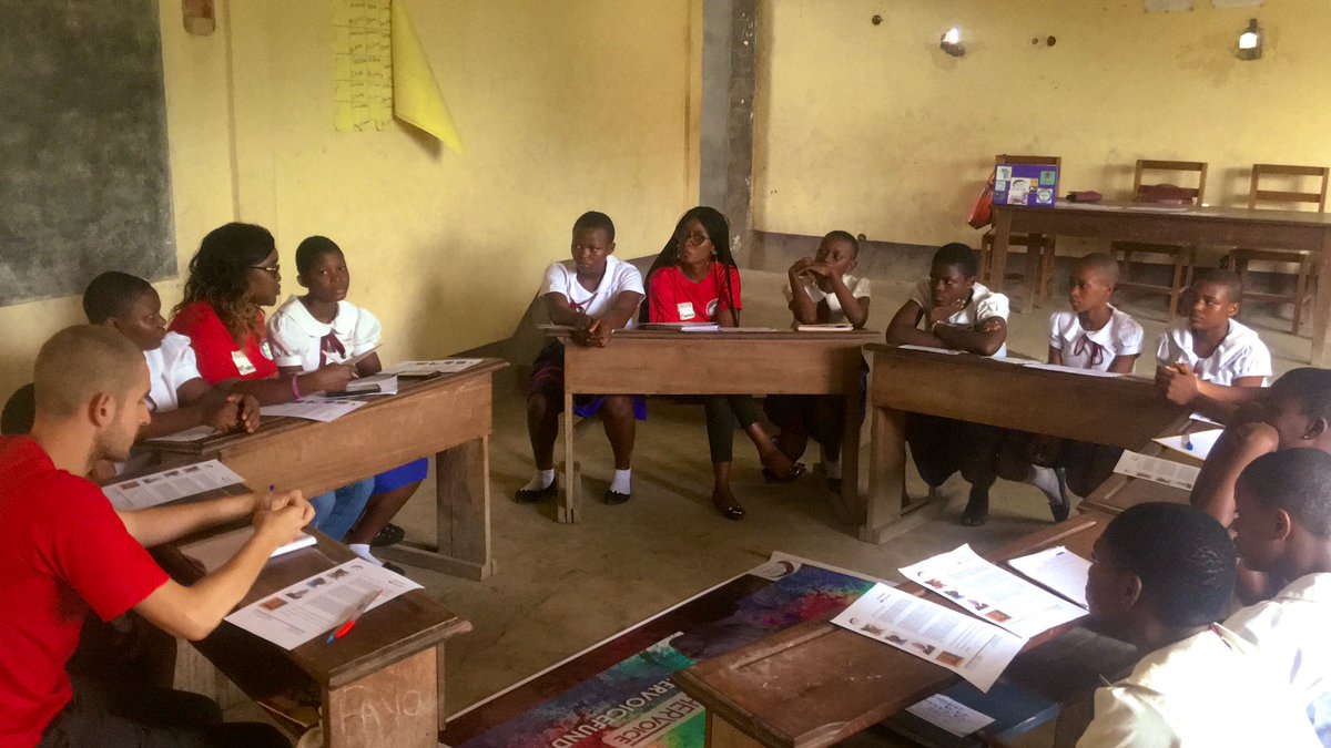 MikiFoundation's tweet photo. The learning process isnโt just about reading books and obtaining degrees. When we begin to realize the goodness in others, we will understand that we arenโt perfect. We need to learn more from the experiences we have in life. #PeaceRebel #HerVoice @Official_CYC @HerVoiceFund https://t.co/CU0kGjVE7l