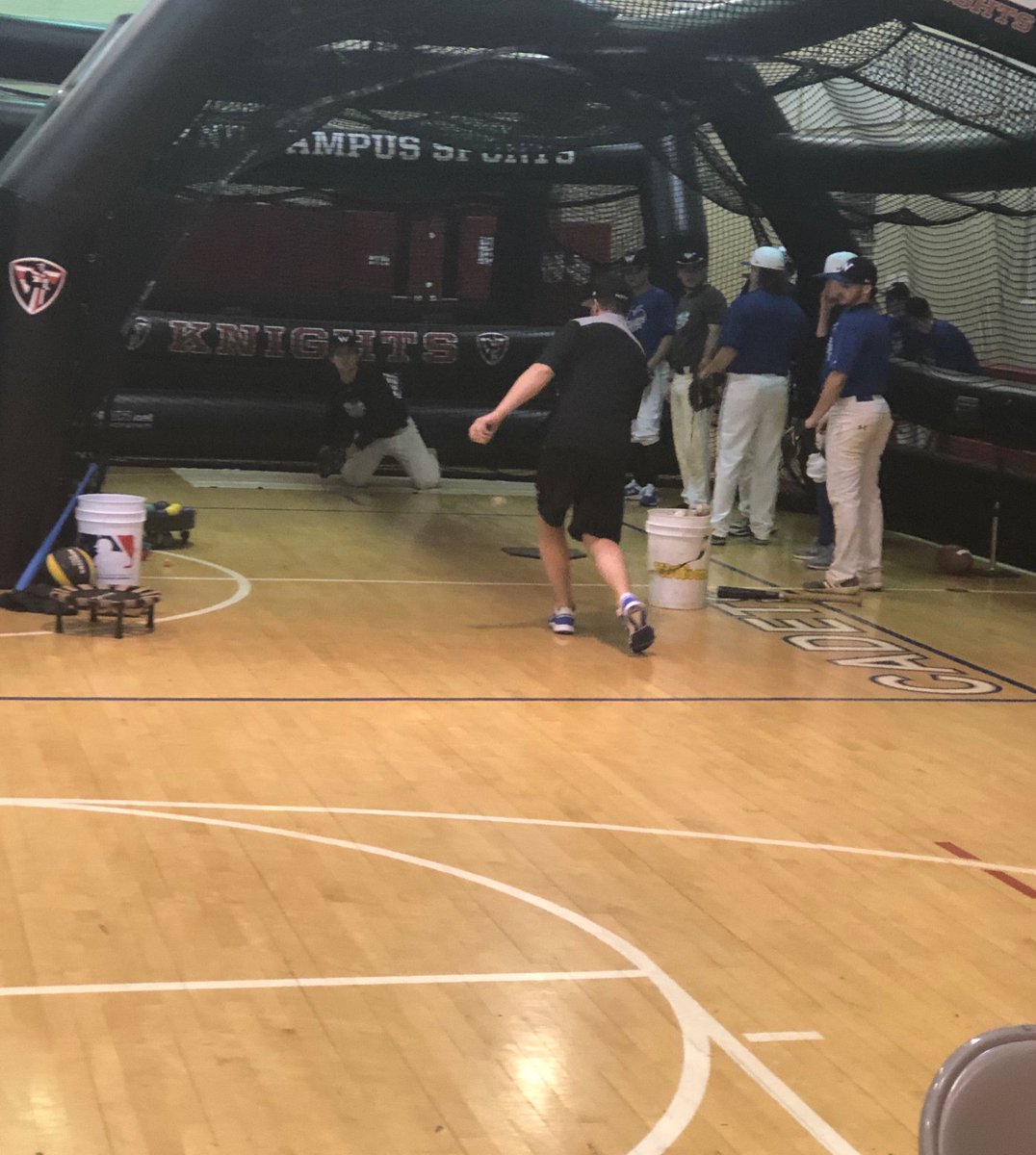 WCphoenixbball's tweet photo. First practice in the books. So juiced to have our guys back. Opening day 26 days away #PhoenixBaseball Family https://t.co/iUEVS1oKSc