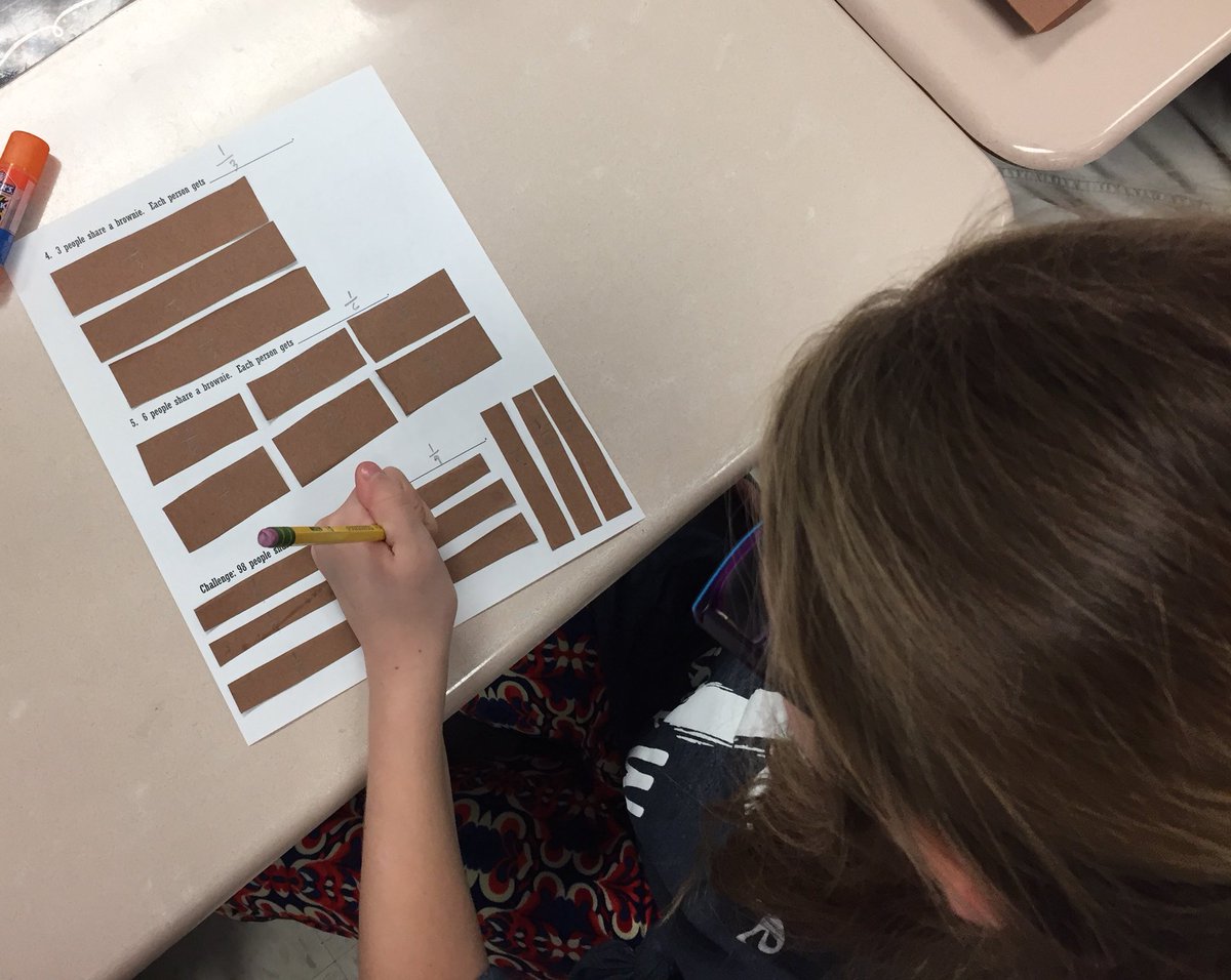 KimGulledge's tweet image. Fair shares and brownies w/@klevans1181 @RivertonElem #AllMeansAllMCSS #fractionsarefun