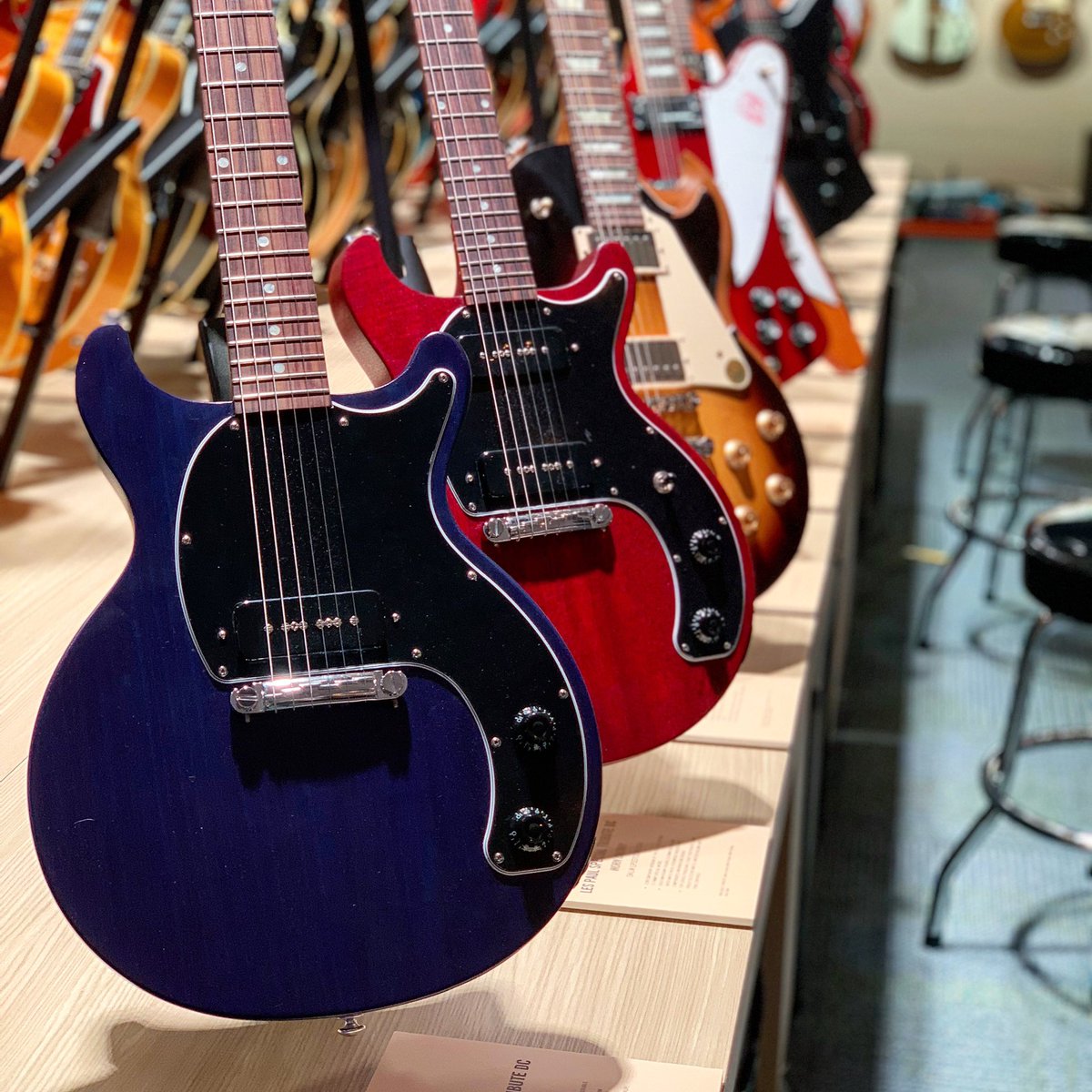 お得セット Gibson Les DC【生産終了】 Tribute Junior Paul エレキ 