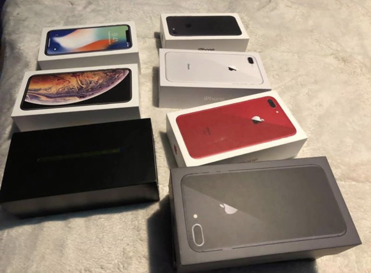 Almighty_Lady's tweet photo. #DM if interested ! Selling all iPhones #iPhones ! Shipping or we can meet ! #iphones #iphones https://t.co/bzP4upWZjN