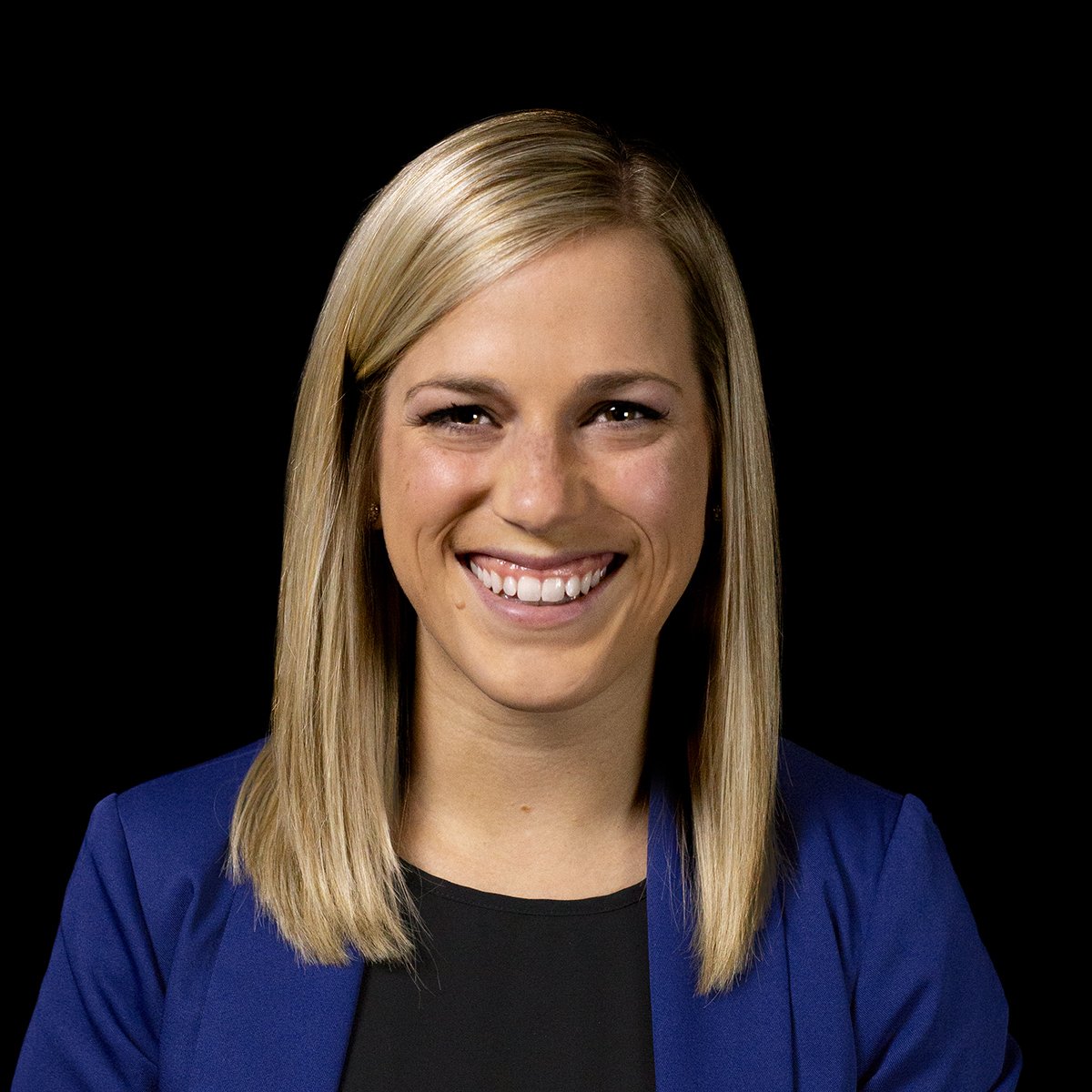 PRSANebraska's tweet photo. Meet Emily Mazurek, @PRSANebraska's PRSSA Liaison. She moved from KC to Omaha in June &amp; is a PR Strategist at @BaileyLauerman. 
She said, "As PRSSA Liaison, I’m very excited to help future PR professionals grow &amp; transition them into @PRSA &amp; a career. " #MemberSpotlight #PRPro https://t.co/4LK08BHQ2n