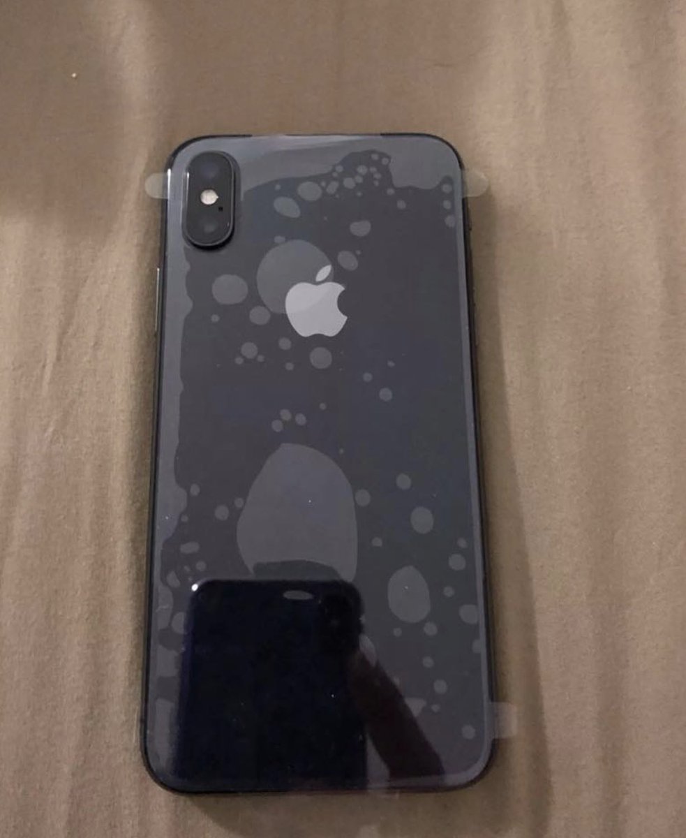 Almighty_Lady's tweet photo. All iPhones for sell ! Shipping or we can meet ! #DM ME ! If interested ! #iphonesforsale Scammers will be blocked ! #iphones #alliphones https://t.co/3eZIx07c35