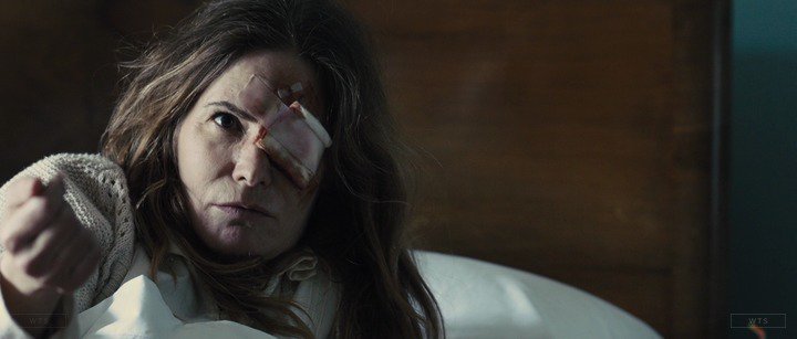 Happy Birthday to Jennifer Jason Leigh who\s now 57 years old. Do you remember this movie? 5 min to answer! 