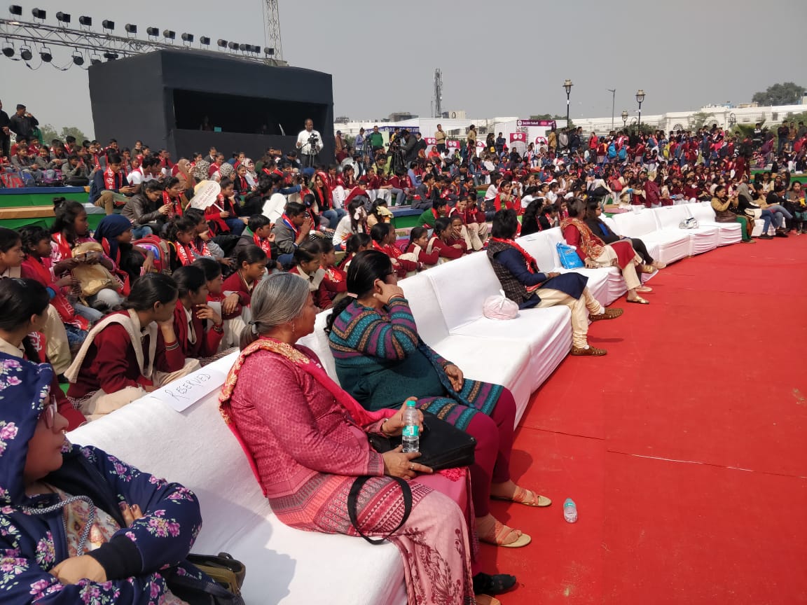 SheThePeople's tweet photo. We are at the #PeriodFest at #ConnaughtPlace organised by NGO @SachhiSaheli
in an effort to foster ‘Period Positivity' and break the stigma around #menstruation. https://t.co/xHNhoYPH00