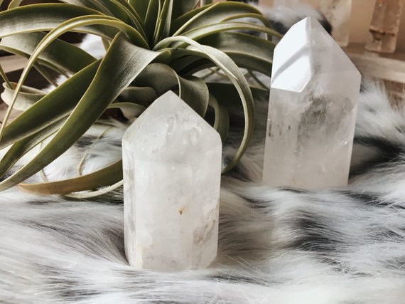 DevinSanta's tweet image. Clear Quartz Points #Fluorite #Chakra 
$80.00
➤ goo.gl/Hny915