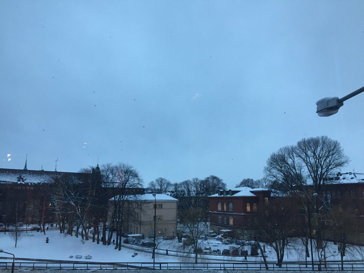 ypoirier's tweet photo. Ready to roll after the keynote with the #nighthacking interviews @Jfokus #Jfokus2019 https://t.co/iB6qNXMkrE