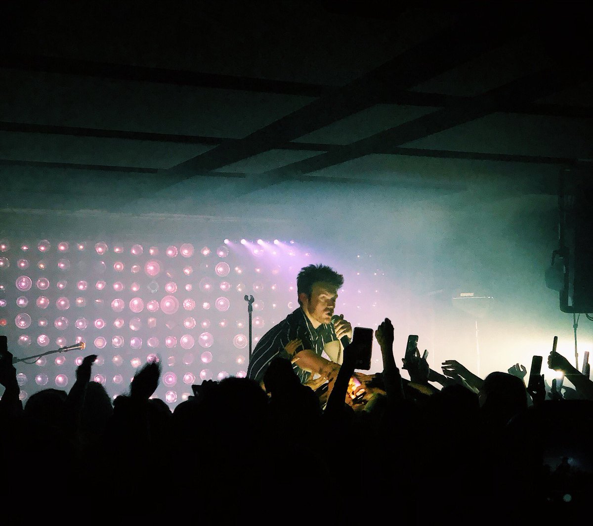 ASCAP's tweet photo. “This is one of the best nights of my life” @finneas performs a sold out show in NYC at @BabysAllRight https://t.co/Fbq2Rsavzc
