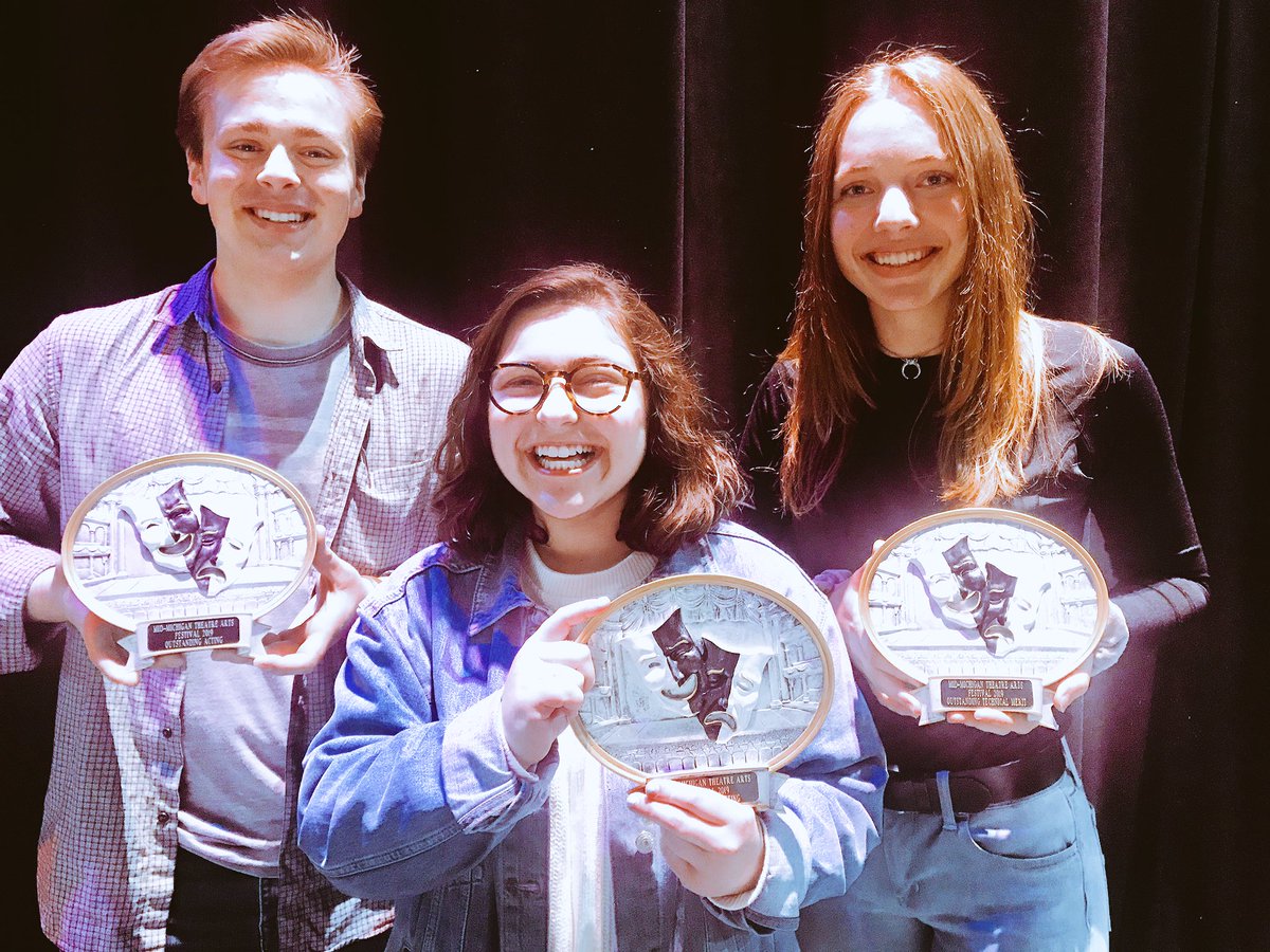 BHHS students being recognized from the Mid-Michigan Theatre Festival this weekend!  Congrats to the cast and crew for their efforts on The 39 Steps!