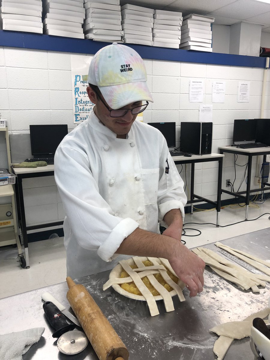 Super proud of our Skills USA Culinary Arts competitors! Way to put in the work! <a href="/CulinarySrhs/">SRHS Culinary 🍴</a>