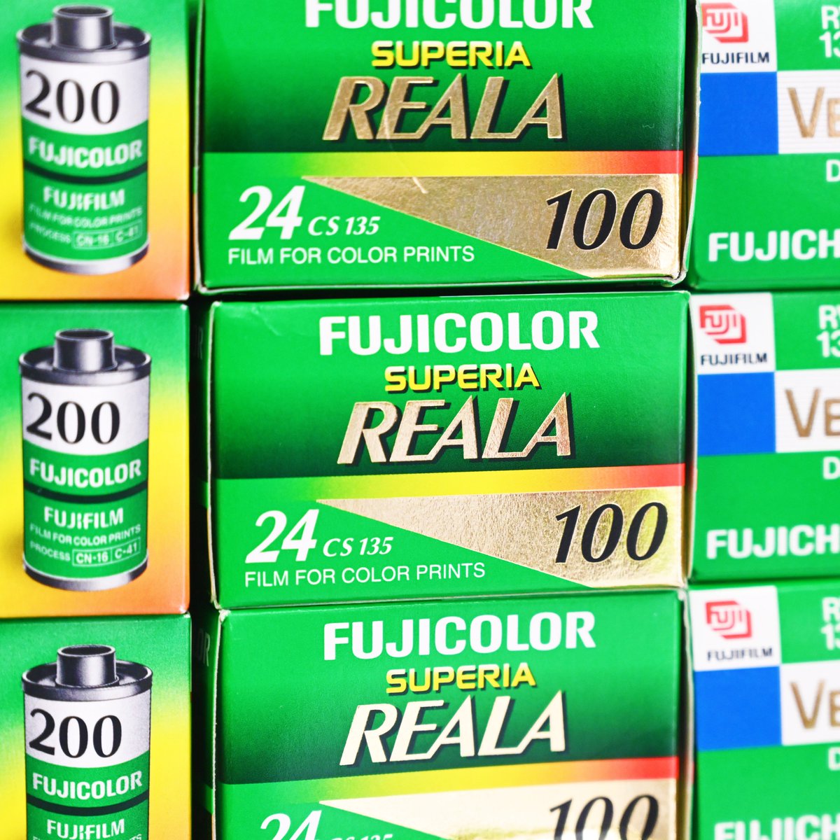 champcamera's tweet photo. 新着 #期限切れフィルム！ by #港北ニュータウン 店

ついに伝説来ました！FUJICOLOR SUPERIA #REALA 100 24exp. [2001.12月期限]
#リアラ 来ました！少数精鋭入荷なのでお急ぎください！

#fujireala #fujicolorreala #expiredfilm
https://t.co/fhIgz1VM2M https://t.co/j7gbaeECPF
