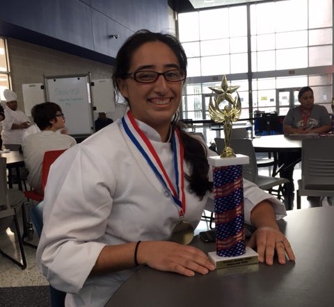 TEXAN SHOUT OUT TO Cristina González for winning 1st Place at the Skills USA Culinary Arts Competition! 🏆 Best of luck at STATE!!! 🥇<a href="/CulinarySrhs/">SRHS Culinary 🍴</a> <a href="/PISDCareerTech/">PISD Career and Tech</a>