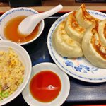 でかさに驚愕!半端ない餃子が発見される!
