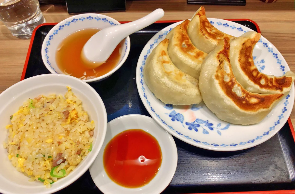 でかさに驚愕！！半端ない餃子が発見される！