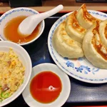 でかさに驚愕!半端ない餃子が発見される!