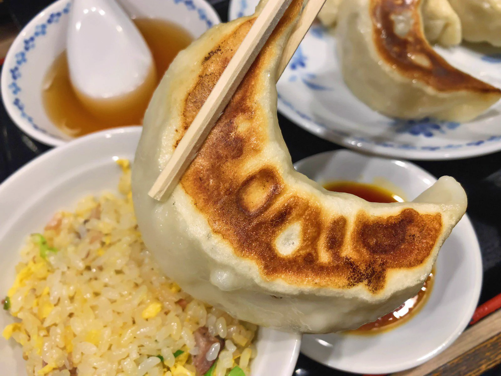 でかさに驚愕！！半端ない餃子が発見される！