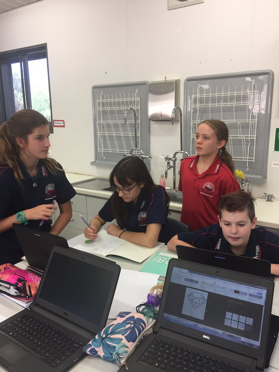 CoRELearnGrow's tweet photo. #CoRELearningFoundation all #TomPriceCoRE classes have been implemented. Collaboration and thinking #therealclassroom #STEM #STEAM the best for #regionaleducation https://t.co/GDCPdwmBKA