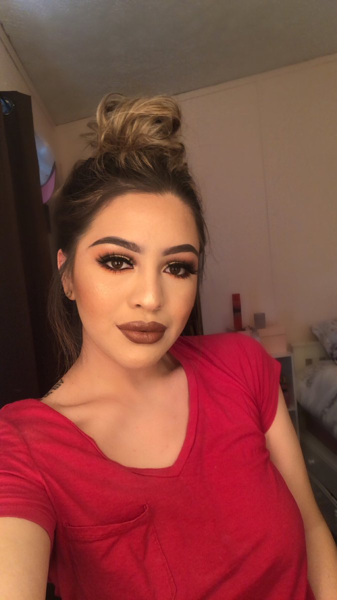 alexaaivette's tweet photo. avi plus dos :) https://t.co/eLIaf3609D