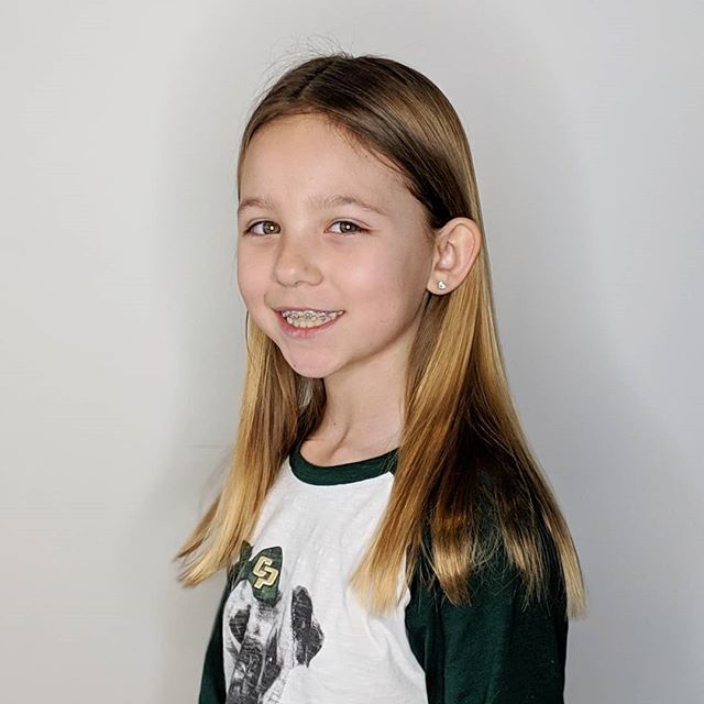 laurelklynn's tweet photo. I don't always cut kids' hair, but when I do they super love it. 
This was her first visit to a grown ups hair shop, so we did a mini blowout. 
Cut by Me, Highlights by Nature (oh to be a kid) https://t.co/ofJ8mIPYVE https://t.co/S3lOAF1YkW