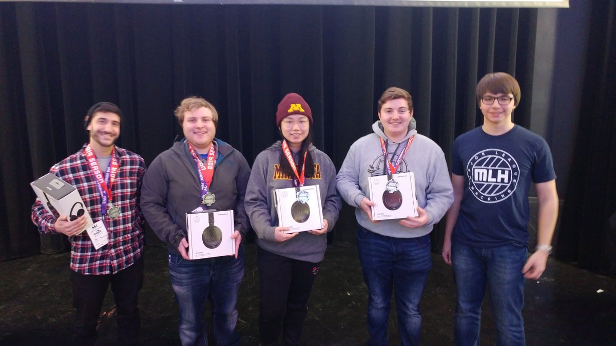 MLHacks's tweet photo. Congratulations to Farmazon on placing 3rd Overall here @MinneHackUMN ! They made a platform for strengthening emerging markets and connecting agricultural producers with buyers! #MinneHack2019 https://t.co/phmC9qho2f