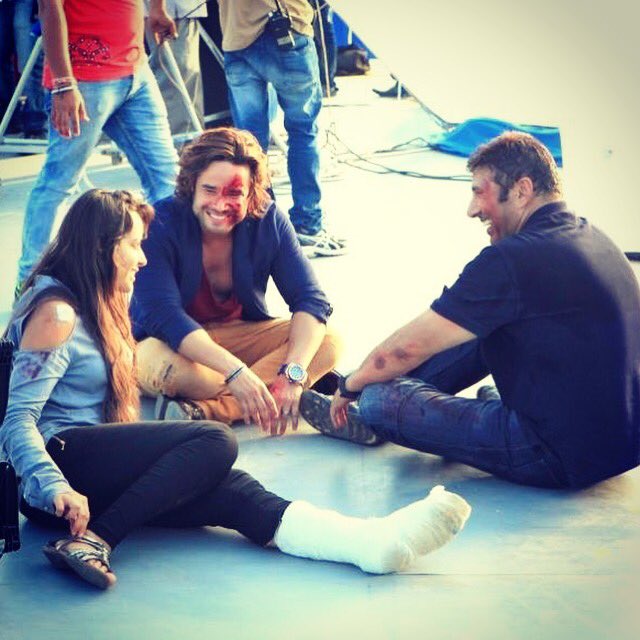 iam_Suresh_s4's tweet photo. #3YearsOfGhayalOnceAgain #5Feb2016
#SunnyDeol 
#SohaAliKhan #OmPuri #NarendraJha #TiscaChopra #ShivamPatil #AanchalMunjal #DianaKhan #RishabhArora #AbhilashKumar #SebastienVandenberghe #SachinKhedekar #ManojJoshi

#Dharmendra #BollywoodFlashback
@iamsunnydeol @aapkadharam https://t.co/g8tsRuApAB
