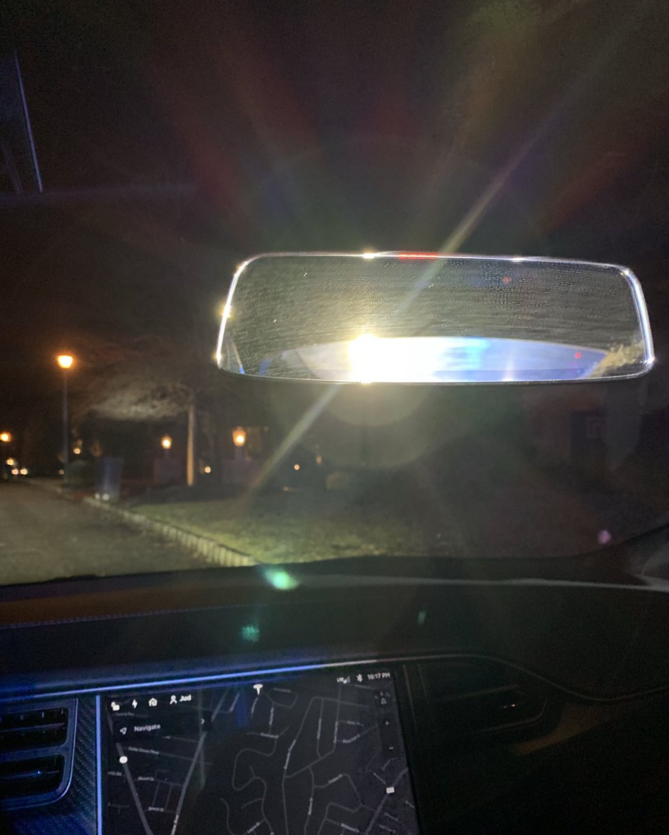 Really sucks to be unable to speak up for yourself when you're wrongly pulled over. Anything but silence as a black man puts my life at risk even if I haven't done anything wrong. Smh...